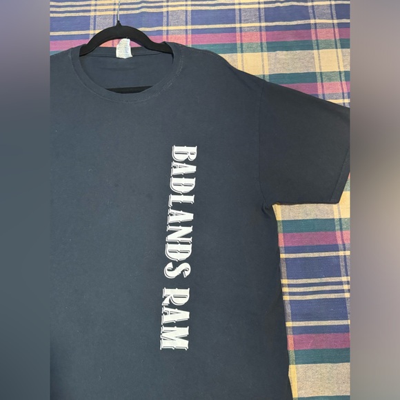 Mens Badlands Ram Black Tee - Picture 3 of 4